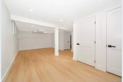 5 Huron Avenue, Massapequa, NY 11758 - Photo 19