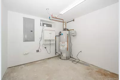 5 Huron Avenue, Massapequa, NY 11758 - Photo 25