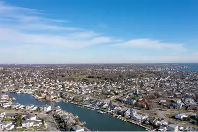 5 Huron Avenue, Massapequa, NY 11758 - Photo 33