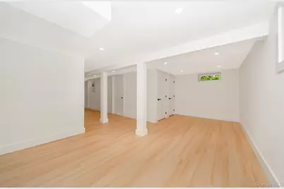 5 Huron Avenue, Massapequa, NY 11758 - Photo 23