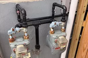 42 Hasbrouck St, Newburgh, NY 12550 - Photo 23