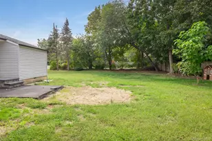 506 Scherger Ave, Patchogue, NY 11772 - Photo 21