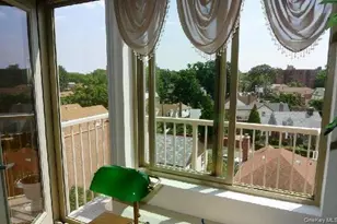 143-20 Hoover Ave, Briarwood, NY 11435 - Photo 9