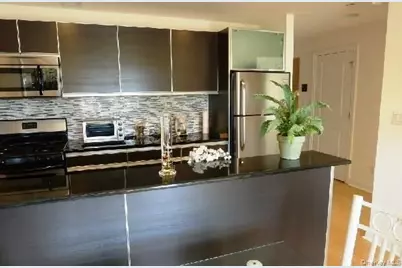 143-20 Hoover Avenue #605, Briarwood, NY 11435 - Photo 3