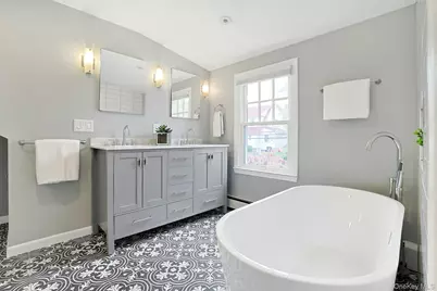 225 Carol Avenue, Pelham, NY 10803 - Photo 27