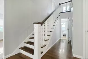 225 Carol Ave, Pelham, NY 10803 - Photo 23