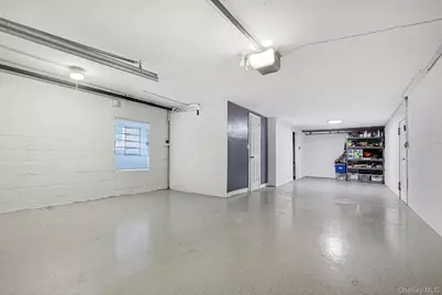 225 Carol Avenue, Pelham, NY 10803 - Photo 37