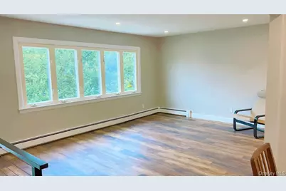 12 Terrace View Road, Farmingdale, NY 11735 - Photo 5