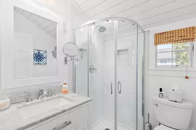 14 Carter Lane, East Quogue, NY 11942 - Photo 9