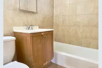 84-70 129th Street #4D, Kew Gardens, NY 11415 - Photo 11