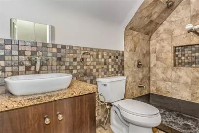 136 N 1st Street, New Hyde Park, NY 11040 - Photo 17