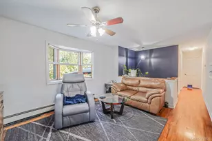 2812 Sipp Ave, Medford, NY 11763 - Photo 5