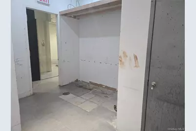 156-44 Northern Blvd #E, Flushing, NY 11354 - Photo 7