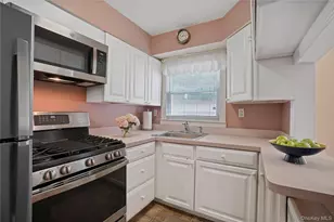 120 N Broadway, Irvington, NY 10533 - Photo 11