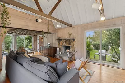 91 Beach Lane, Westhampton Beach, NY 11978 - Photo 33