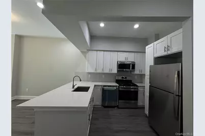 19314 Jamaica Avenue, Hollis, NY 11423 - Photo 5