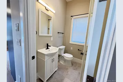 127 Pine Street, Wurtsboro, NY 12790 - Photo 11