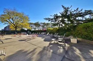 175-20 Wexford Terrace, Jamaica, NY 11432 - Photo 17