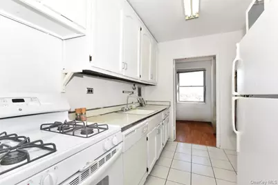 175-20 Wexford Terrace #16L, Jamaica, NY 11432 - Photo 5