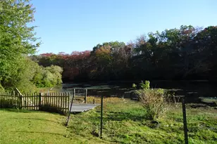 725 W Main St, Riverhead, NY 11901 - Photo 31