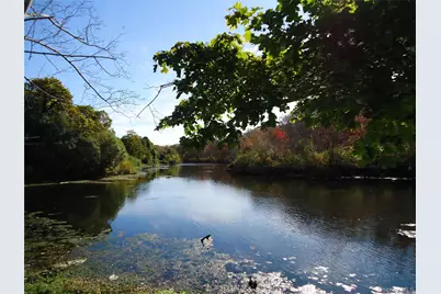 725 W Main Street, Riverhead, NY 11901 - Photo 33