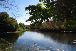 725 W Main St, Riverhead, NY 11901 - Photo 33