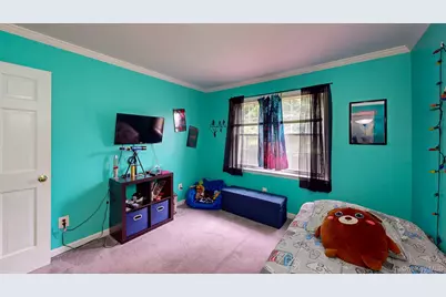 125 Pinebrook Drive, Hyde Park, NY 12538 - Photo 11