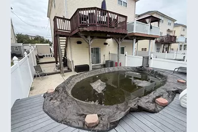 105 Churchill Avenue, New York, NY 10309 - Photo 3