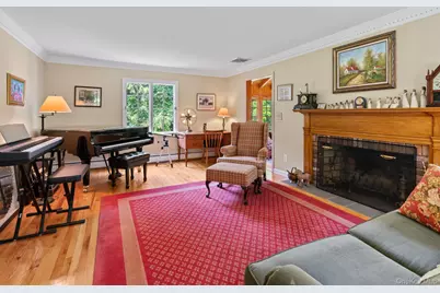 4 Pippin Lane, Lloyd Harbor, NY 11743 - Photo 13