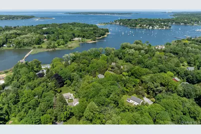 4 Pippin Lane, Lloyd Harbor, NY 11743 - Photo 31