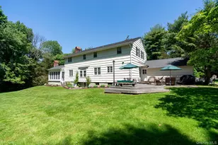 4 Pippin Ln, Lloyd Harbor, NY 11743 - Photo 29