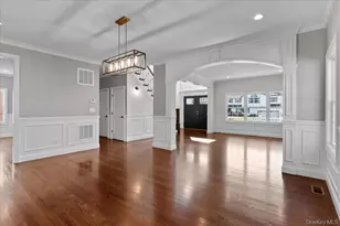 17 Hannington Ave, Wantagh, NY 11793 - Photo 7