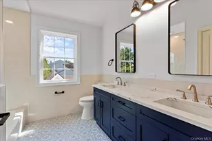 17 Hannington Ave, Wantagh, NY 11793 - Photo 27