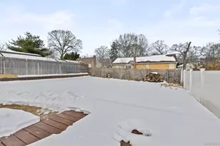 61 Eastview Rd, Ronkonkoma, NY 11779 - Photo 19