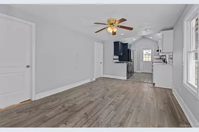 61 Eastview Road, Ronkonkoma, NY 11779 - Photo 5