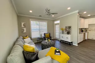 118 Pond Rd, Coram, NY 11727 - Photo 7