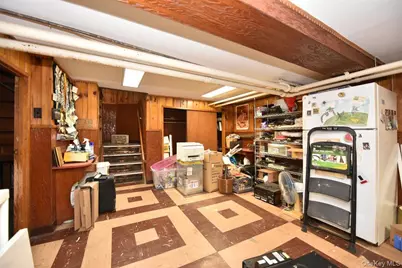 101 Wallace Street, Freeport, NY 11520 - Photo 29