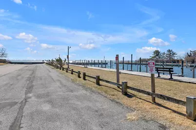 18 Landing Lane, East Quogue, NY 11942 - Photo 33