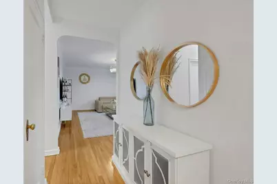 180 Garth Road #6E, Scarsdale, NY 10583 - Photo 3