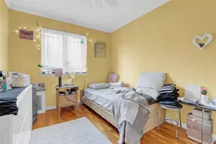 20-39 49th St, Astoria, NY 11105 - Photo 11
