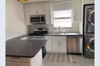 73-18 260th Street #B-1, Glen Oaks, NY 11004 - Photo 3