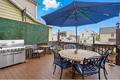 1444 Gillespie Avenue, Bronx, NY 10461 - Photo 33