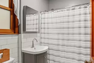 1444 Gillespie Ave, Bronx, NY 10461 - Photo 15