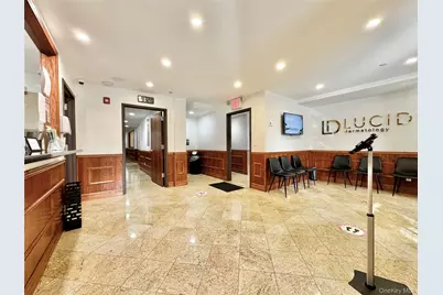 87-16 Avon Street, Jamaica, NY 11432 - Photo 7