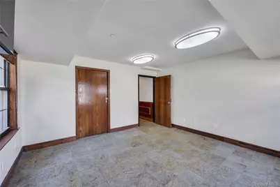 87-16 Avon Street, Jamaica, NY 11432 - Photo 29