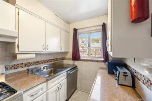 225-08 88th Ave, Queens Village, NY 11429 - Photo 7