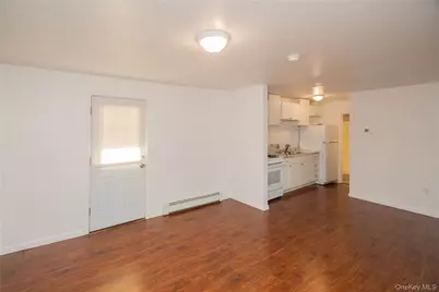 206 South Street #206, Marlboro, NY 12542 - Photo 5