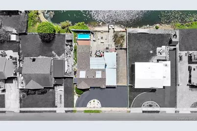 24 Raynor Street, West Babylon, NY 11704 - Photo 7