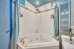 24 Raynor St, West Babylon, NY 11704 - Photo 39