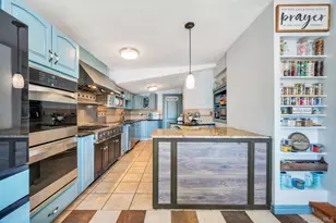 24 Raynor St, West Babylon, NY 11704 - Photo 27